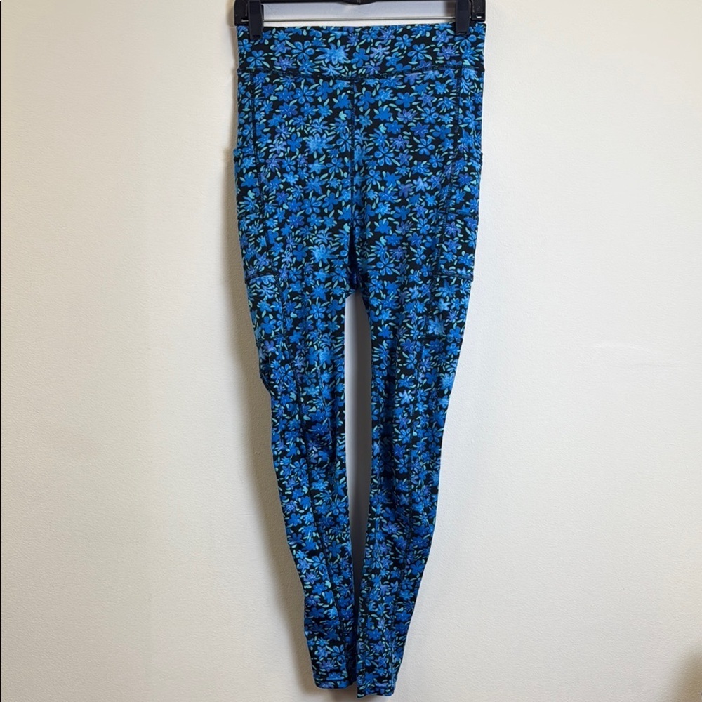POP Fit Blue Floral Leggings
